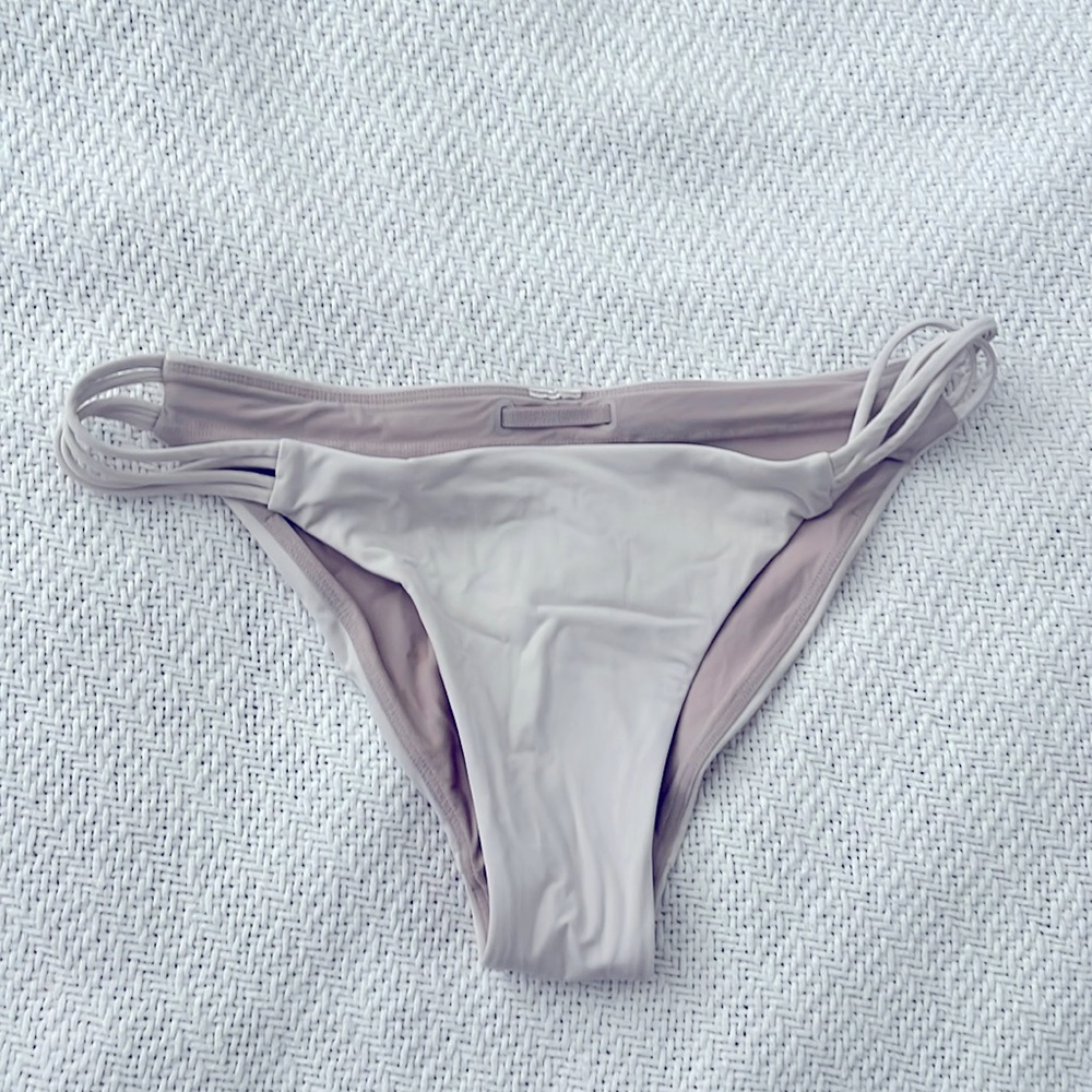 Lululemon white bikini bottom